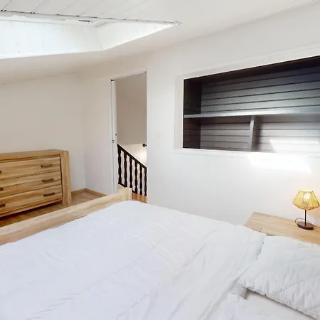 Les Flots Des Demoiselles Apartment *