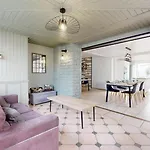 Les Flots Des Demoiselles