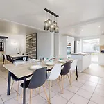 Les Flots Des Demoiselles Apartment *