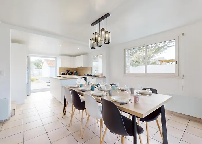 Les Flots Des Demoiselles 아파트